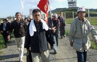 デモ行進（１）