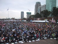 １１月８日、ヨイド公園での５万人の労働者大会