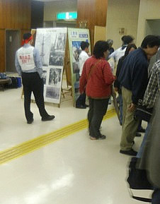 5・1尼崎でのパネル展