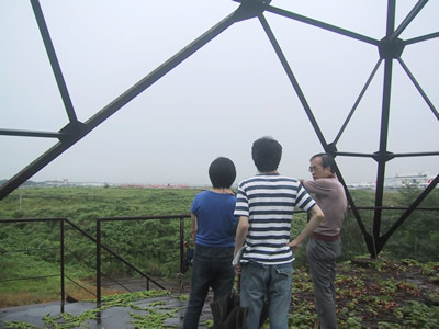 �仳��ǰ��